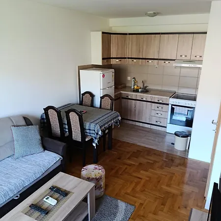 Apartman Trebinje * 特雷比涅